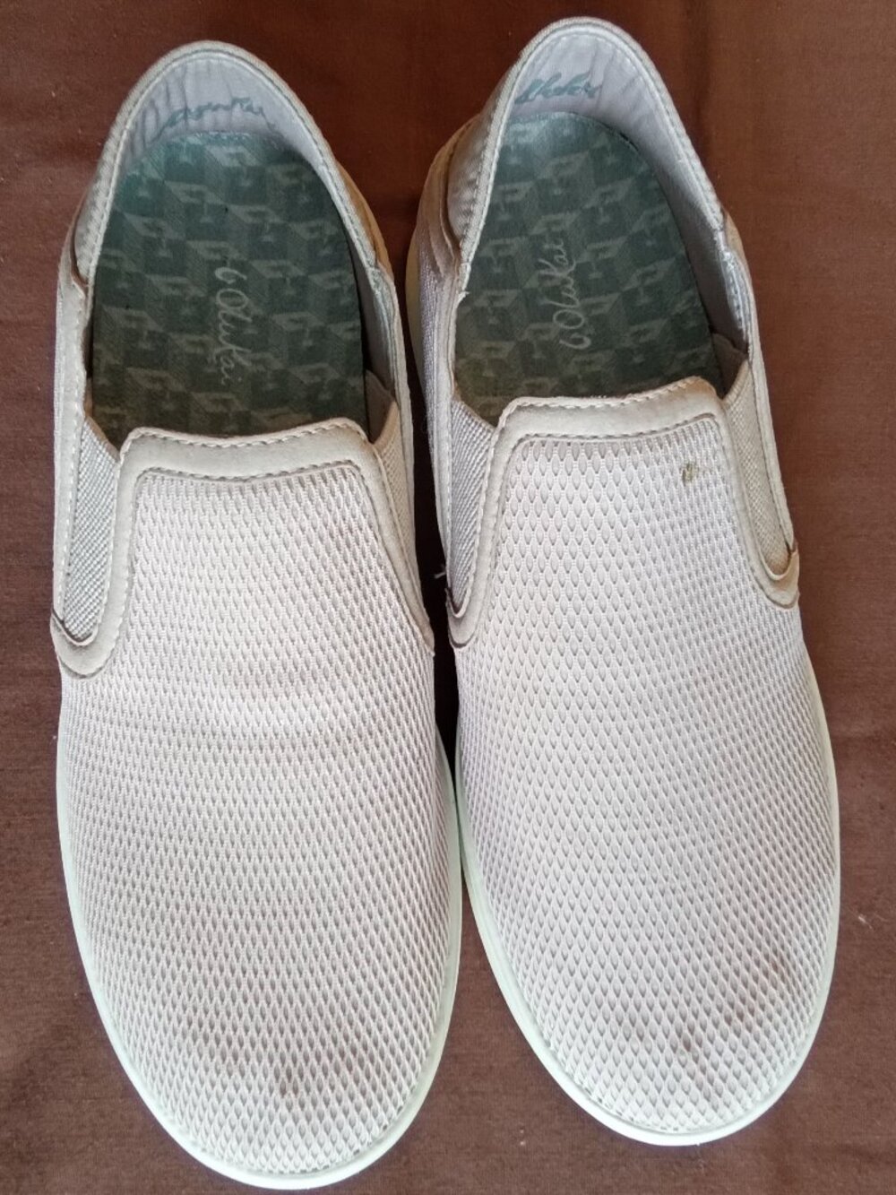 Olukai slip ons shoes, women's size 7.5. Mauve pink